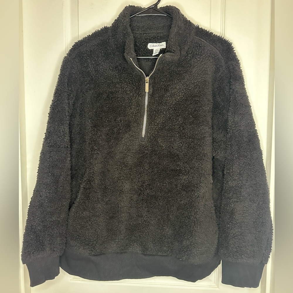 XL Calvin Klein Sherpa pullover quarter zip with pockets